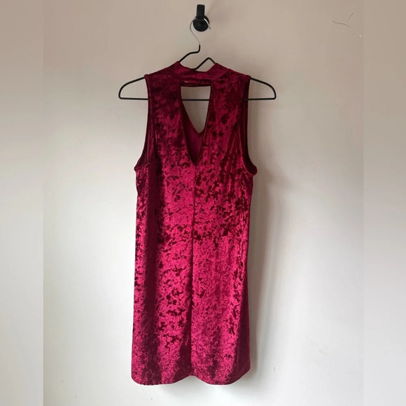 Altar’d State Burgundy Crushed Velvet Dress - Size Large - Like New Condition - Picture 5 of 11